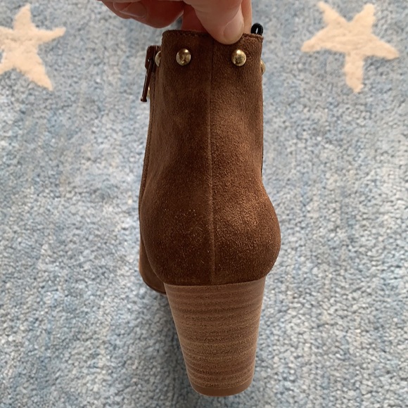 Brand New SJP brown booties - Picture 5 of 11